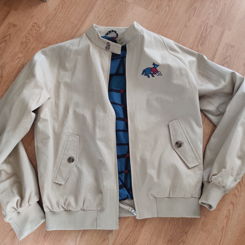 By Parra Jacket